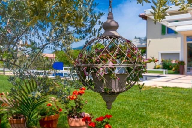 Giuliveto Bed And Breakfast Foligno Exterior photo